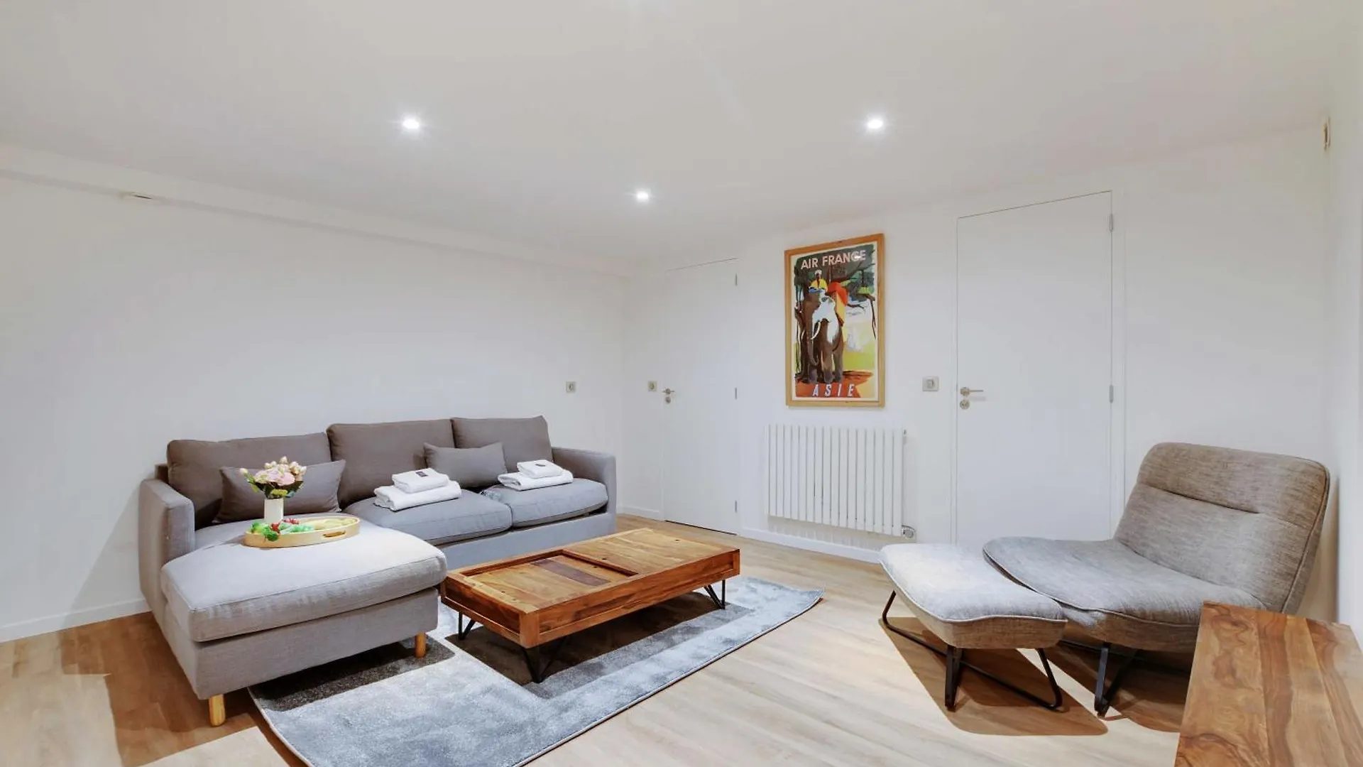Spacious - 2br- 6p - Grandes-carrieres *
